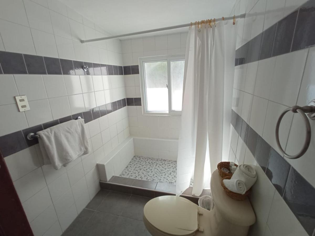 סאן סלבדור Cinco Hotel B&B מראה חיצוני תמונה
