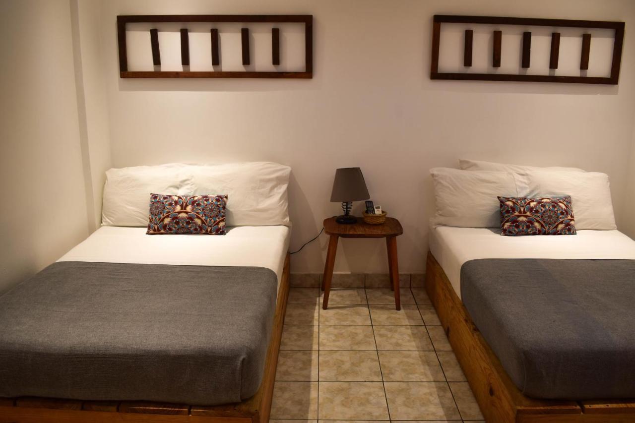 סאן סלבדור Cinco Hotel B&B מראה חיצוני תמונה