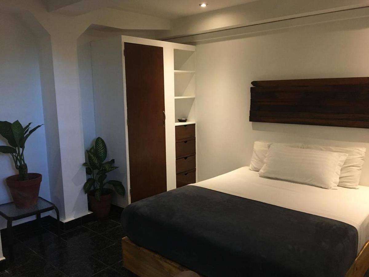סאן סלבדור Cinco Hotel B&B מראה חיצוני תמונה